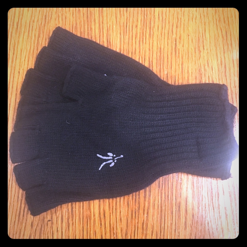 Ibex NWOT Fingerless Gloves